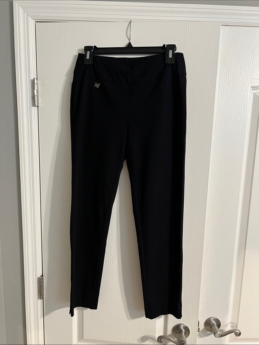 Slim Pull-On Women's Skinny Pants 4P